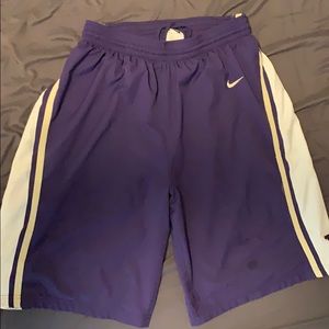 Washington huskies Men’s basketball shorts